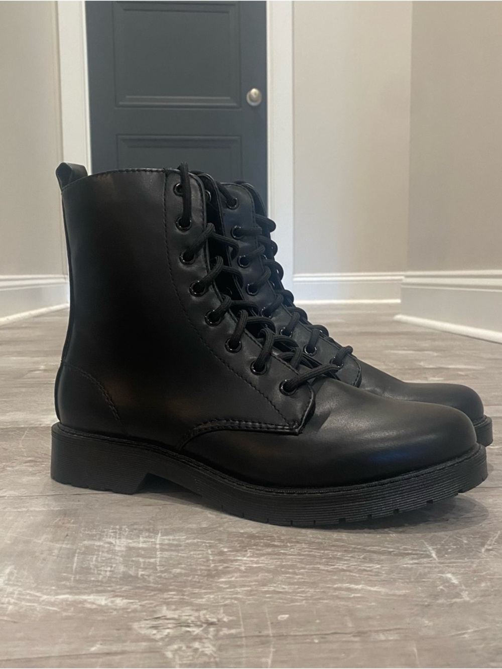 NEW Women’s Time and Tru Black Combat/Moto Boots Size 9